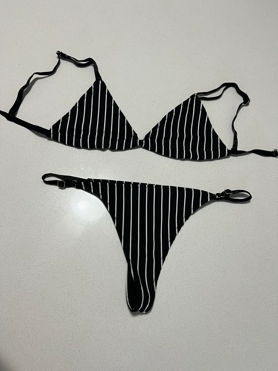 Bikini Emprendimiento · Talle S