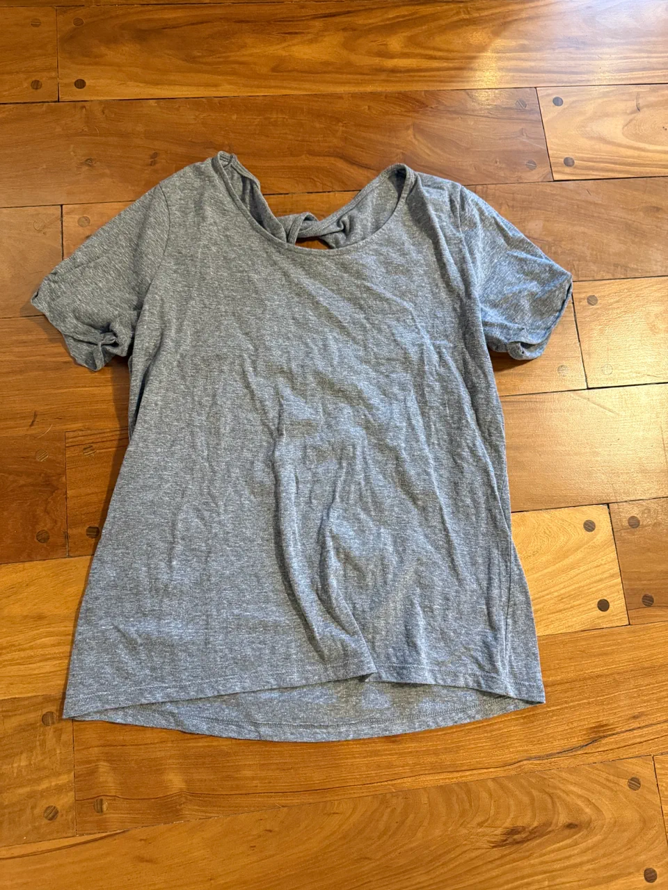 Remera . · Talle M