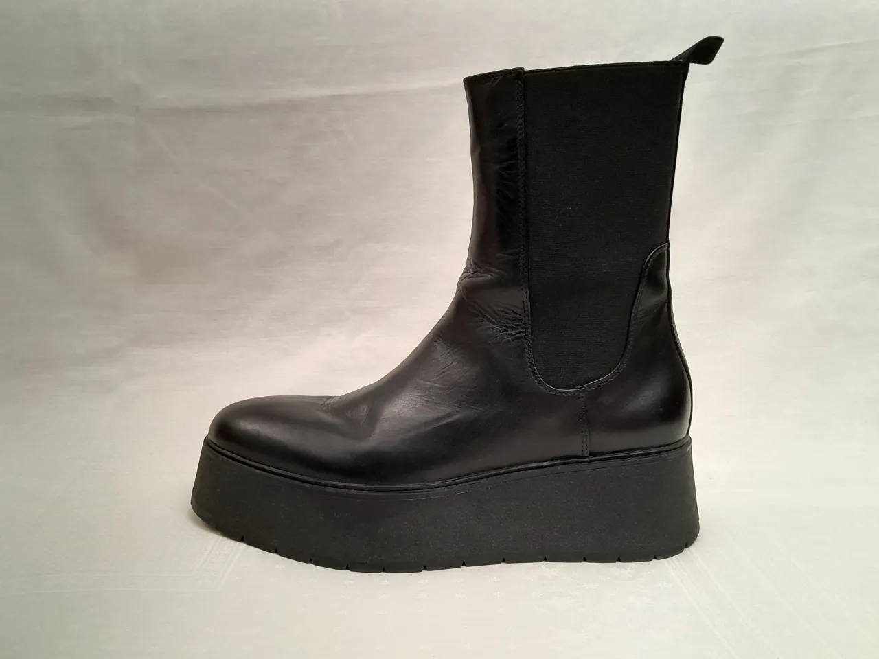 Zara · Talle EU 41