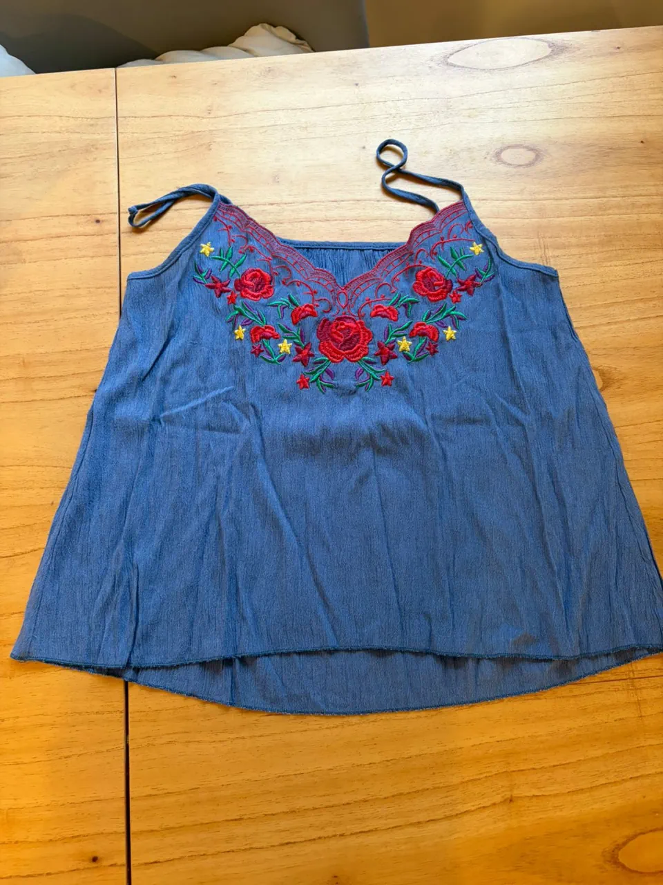 Musculosa A ≠ - imagen 1
