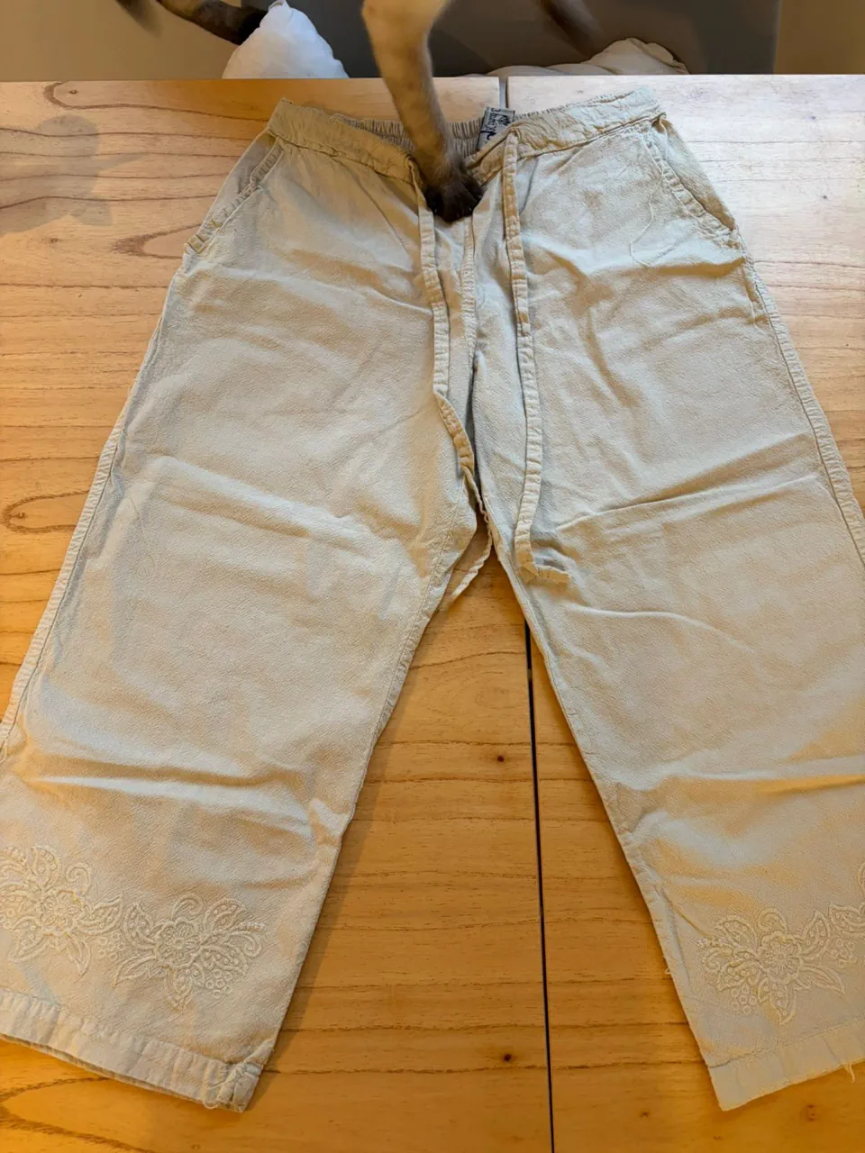 Pantalón A ≠ - imagen 1
