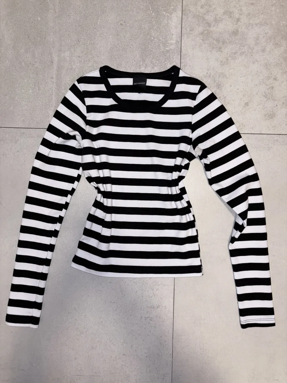 Remera The market · Talle único