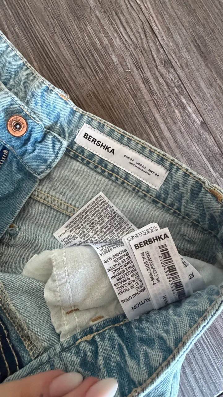 Pantalón  Bershka · Talle MEX 24