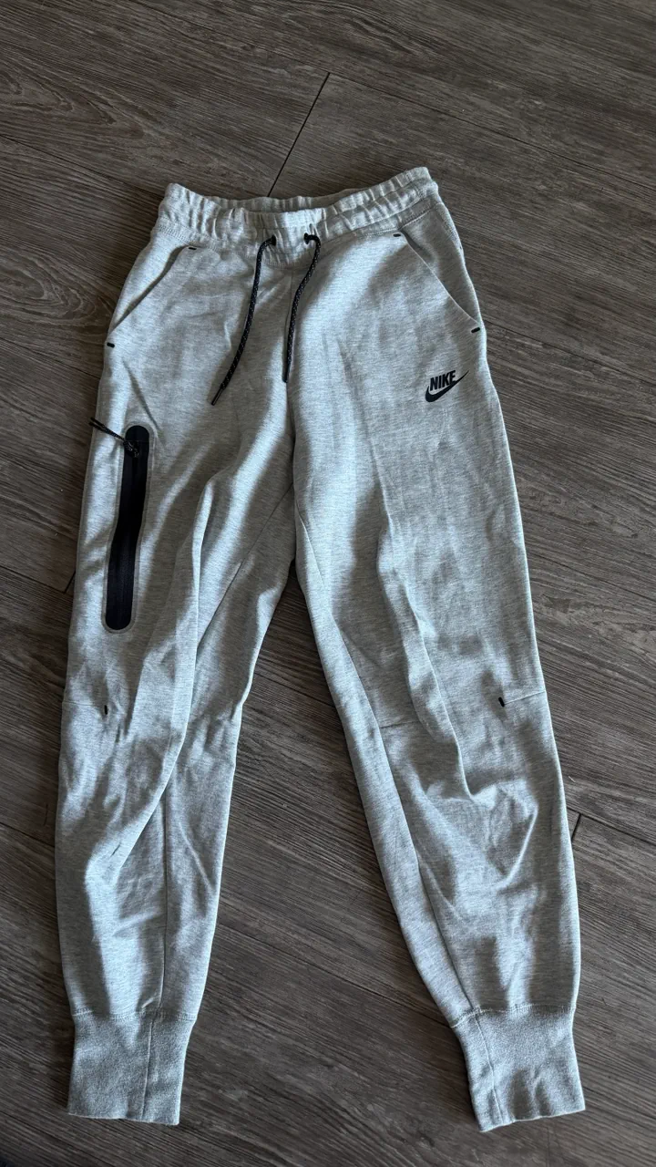 Pantalón Nike - imagen 1