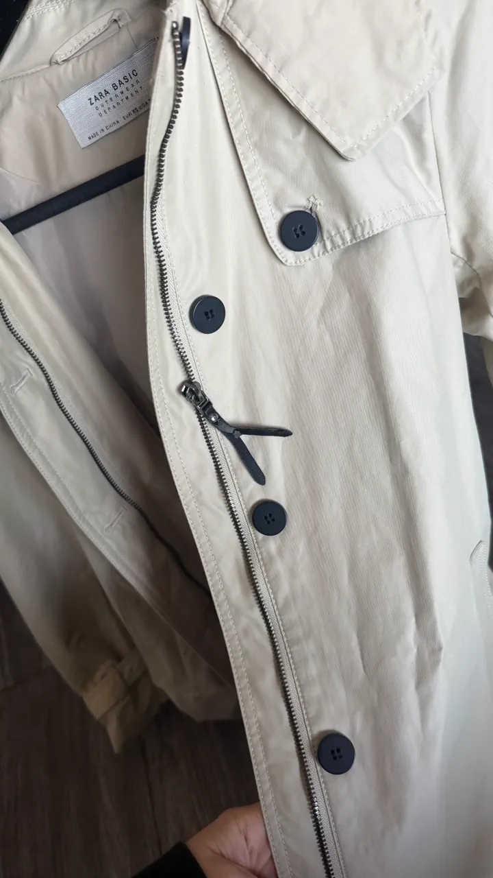 Trench Zara · Talle XS
