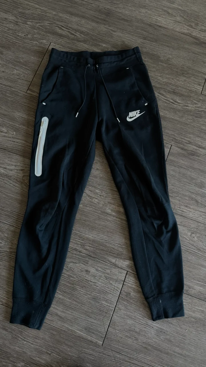 Buzo Nike - imagen 1
