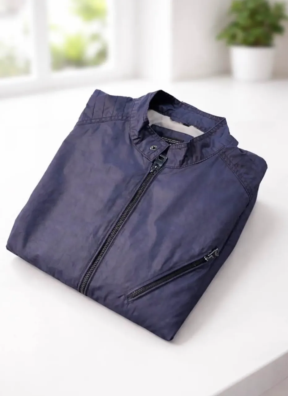 Campera GUESS - imagen 1