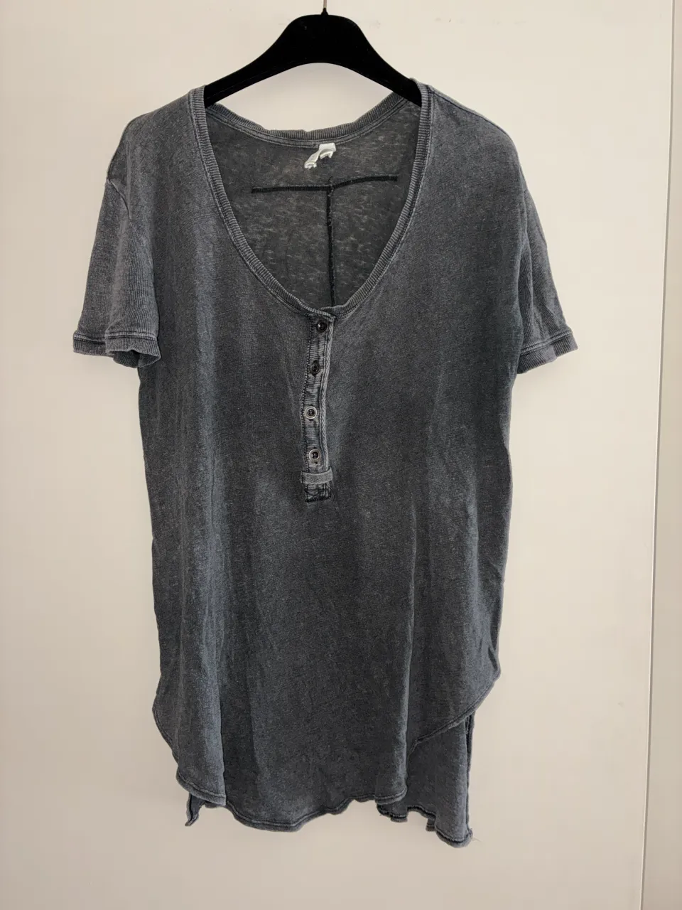 Urban Outfitters · Talle M