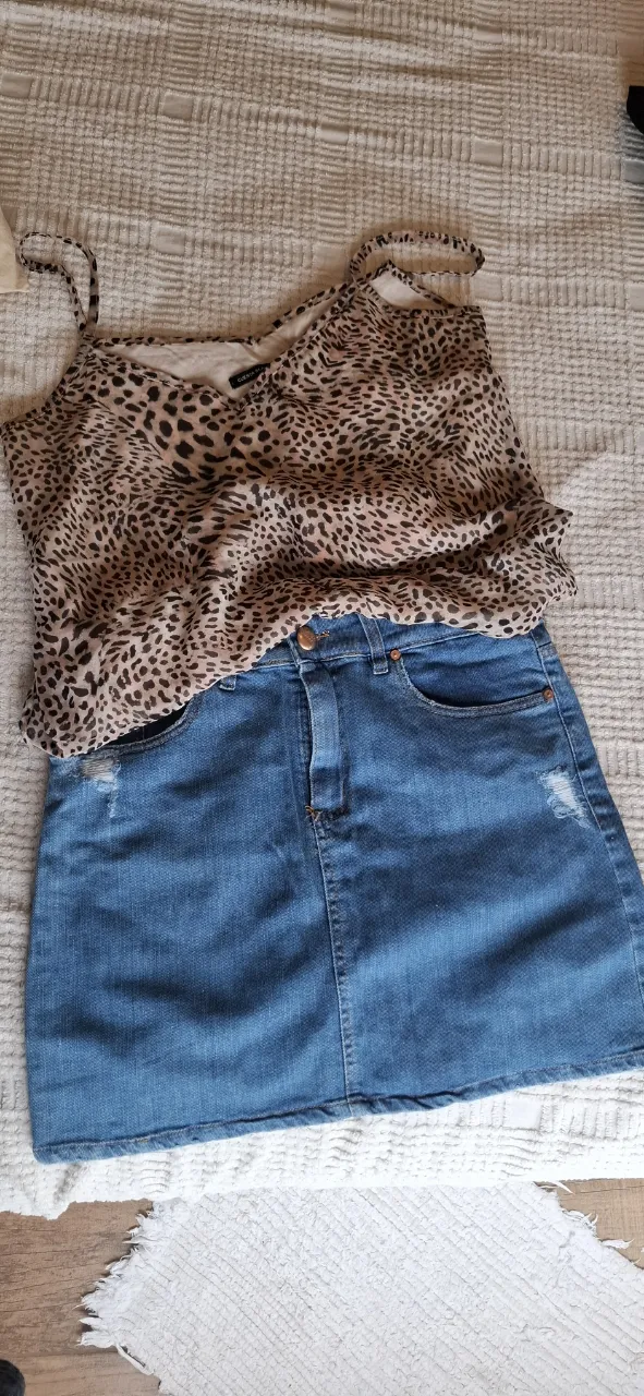 Minifalda Saltan pepa · Talle MEX/ARG 40