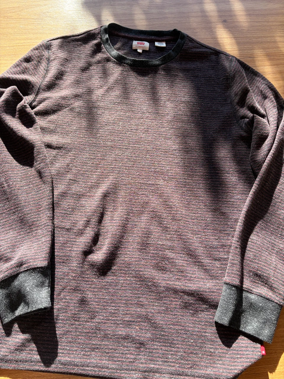 Sweater Levi's - imagen 1