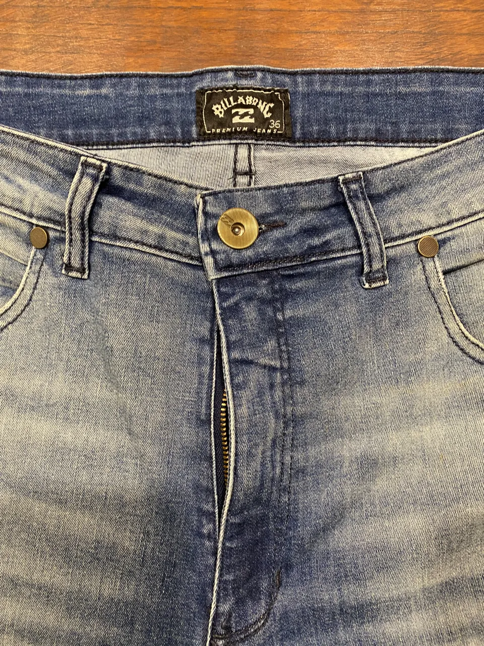 Jean Billabong · Talle L