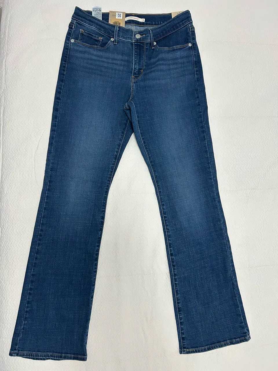 Jean Levi's - imagen 1