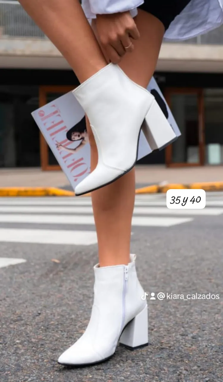 Accesorios · Talle AR 35