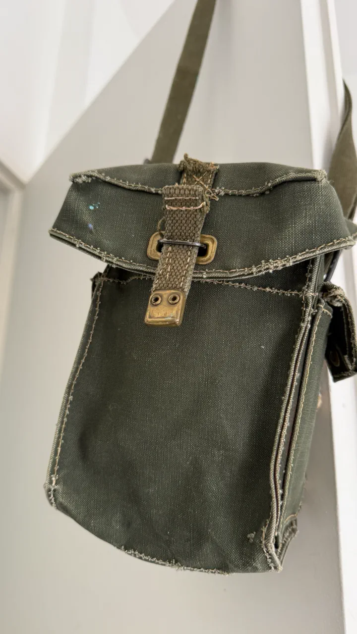 Bandolera Urban Outfitters - imagen 1