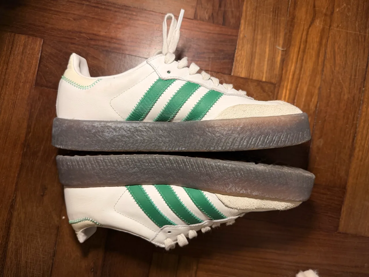 adidas · Talle AR 38