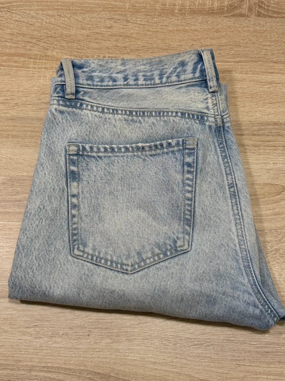 Jean Stradivarius · Talle EU 40