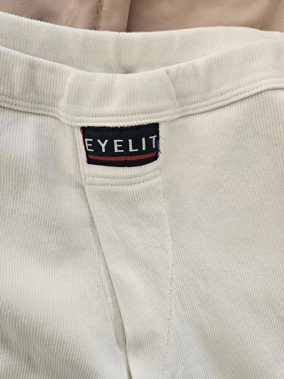 Eyelit