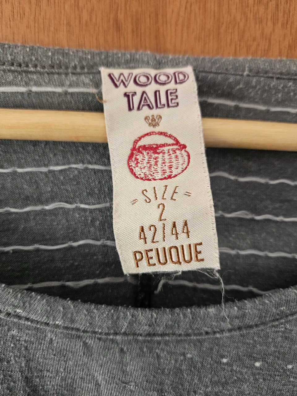Remera Peuque · Talle 2
