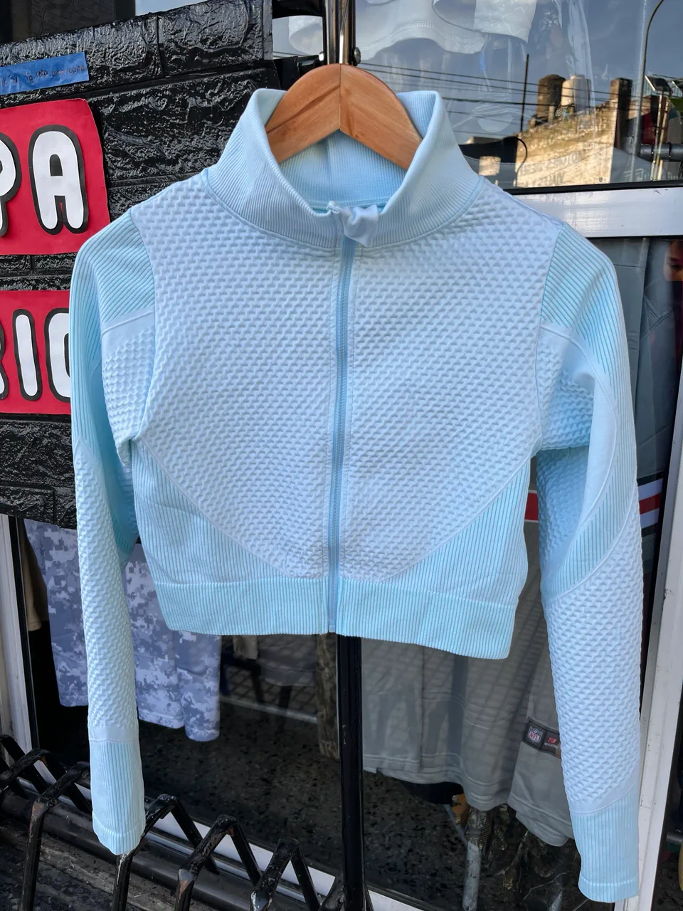 Campera Under Armour - imagen 1