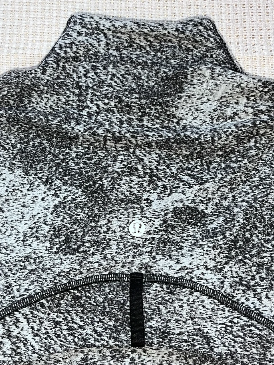Buzo Lululemon - imagen 8