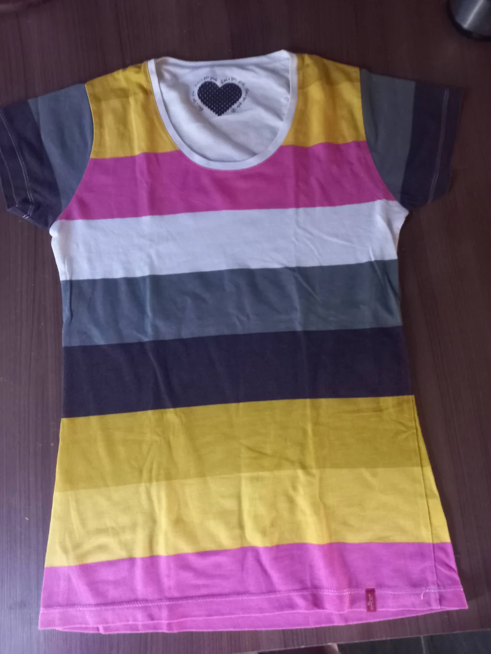 Remera Levi's - imagen 1