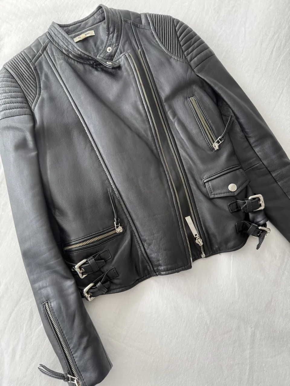 Campera Etiqueta Negra · Talle S