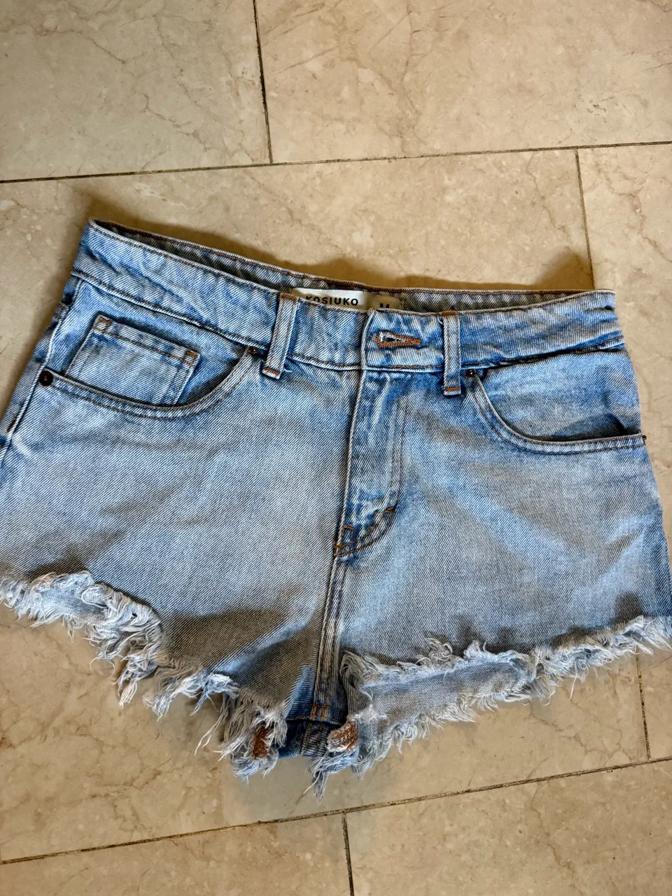 Short Kosiuko - imagen 1
