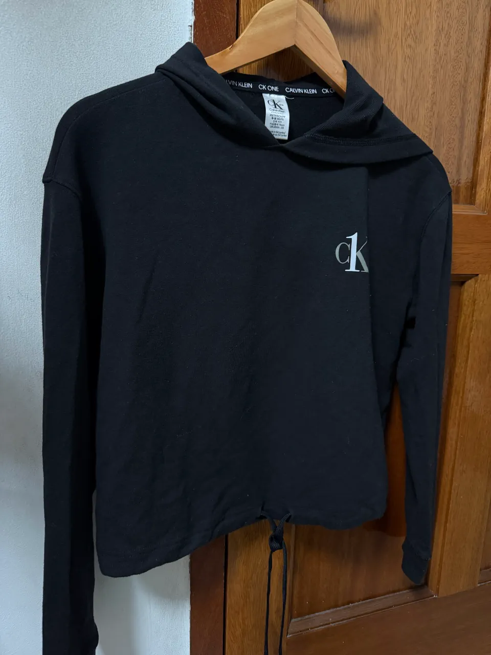 Buzo Calvin Klein - imagen 1