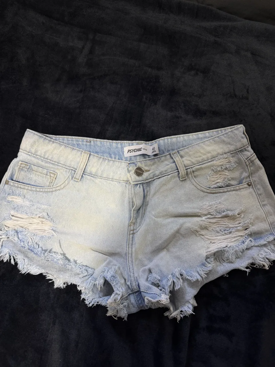 Short PSYCHIC - imagen 1