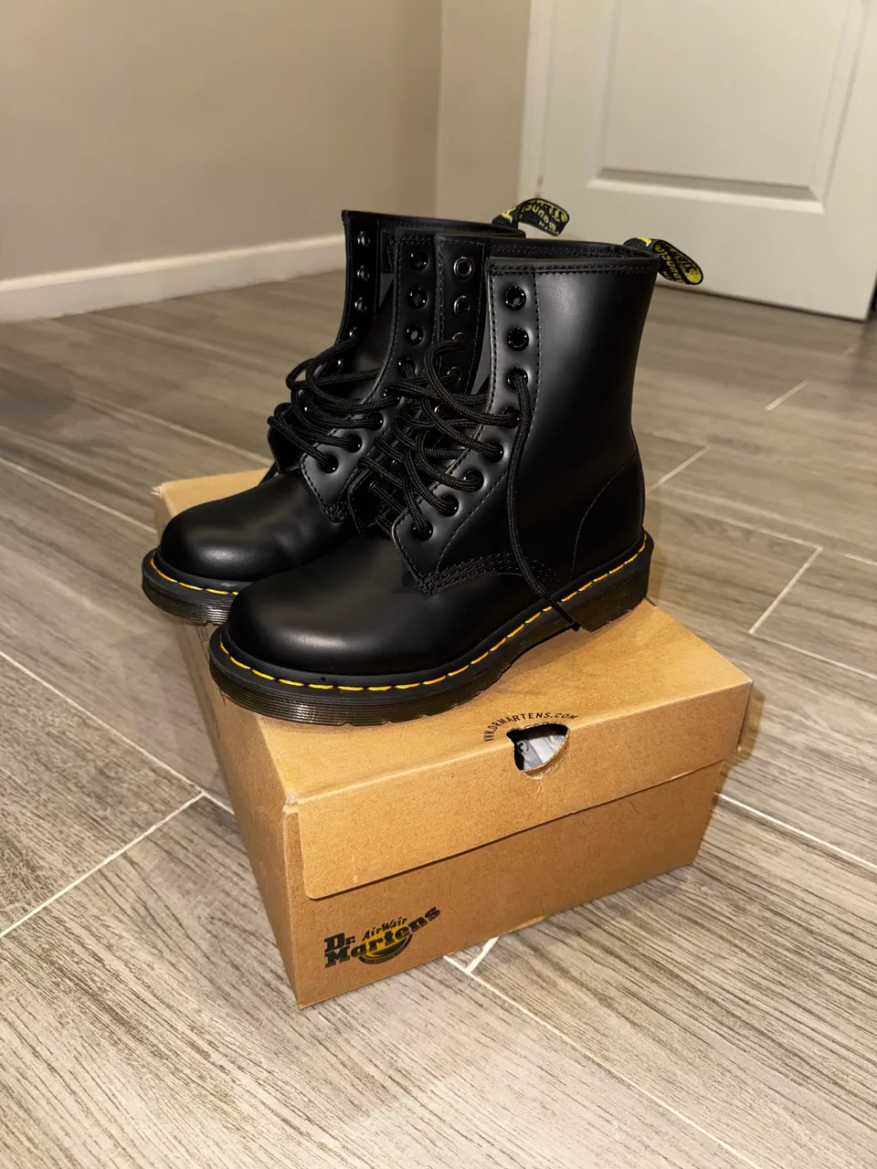Borcegos Dr. Martens - imagen 1