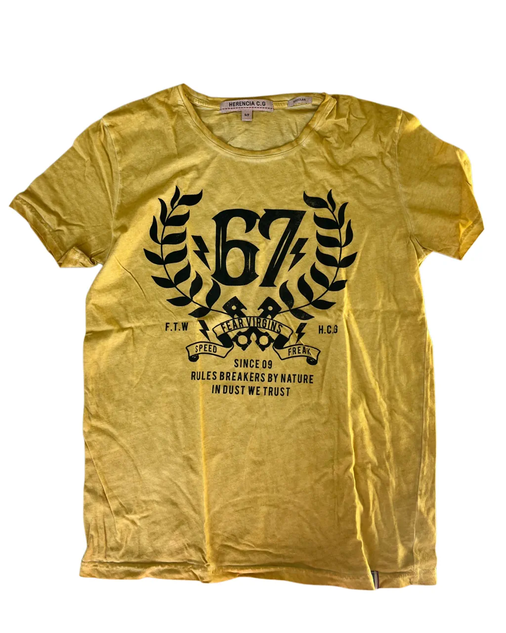 Remera Herencia · Talle S