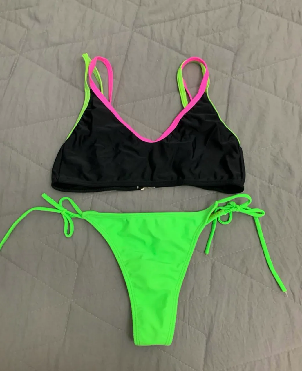 Bikini Otra - imagen 1