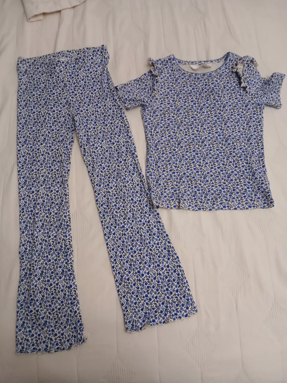 H&M · Talle 7 años / 122 cm