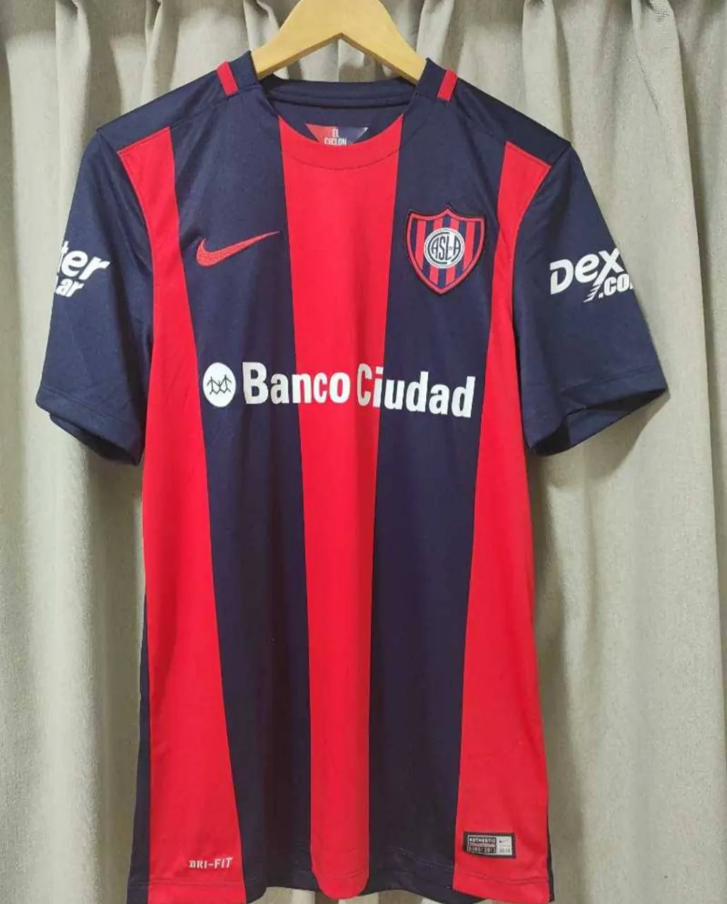 Nike · Talle S