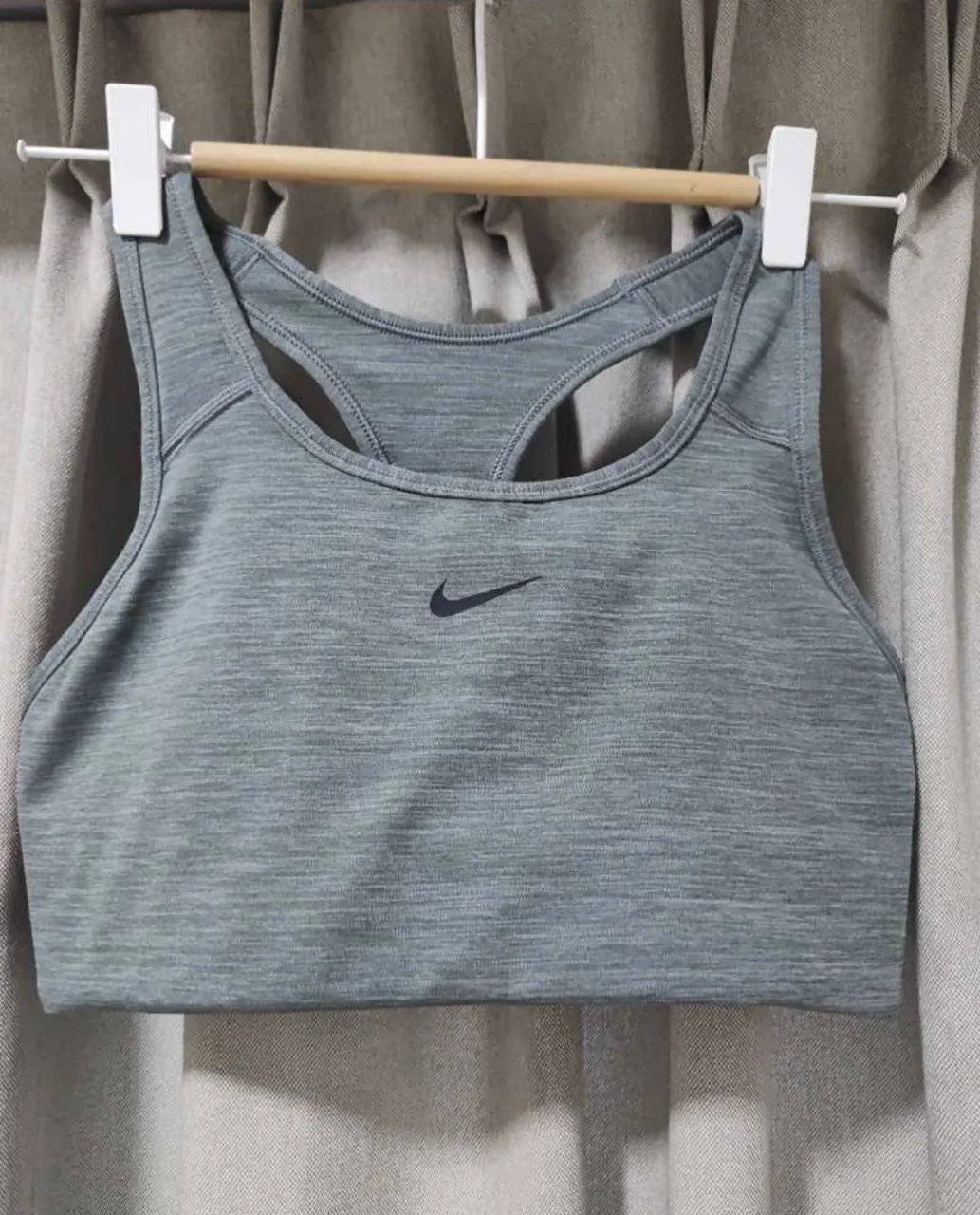 Corpiño deportivo Nike - imagen 1
