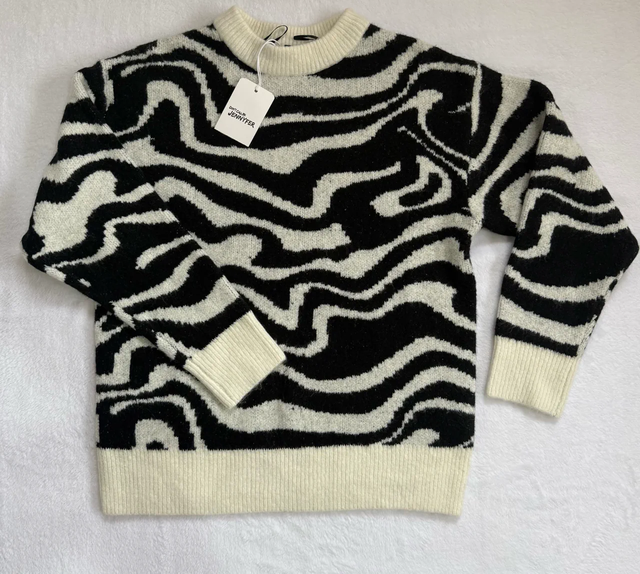 Sweater Don't Call Me Jennyfer - imagen 1