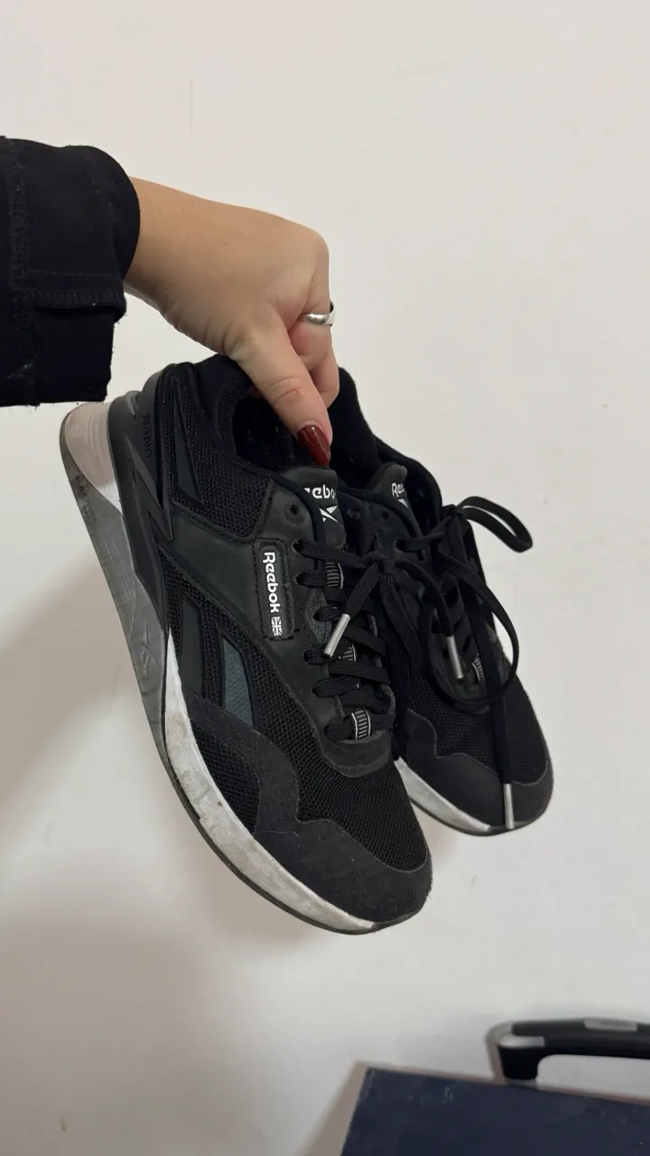 Reebok · Talle AR 34
