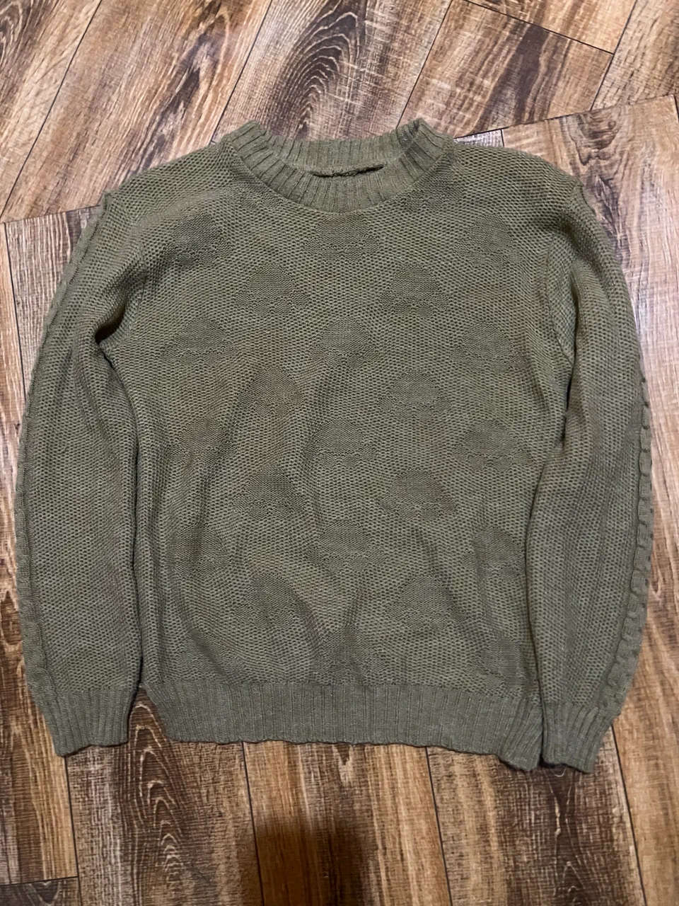 Sweater Sin maca · Talle M