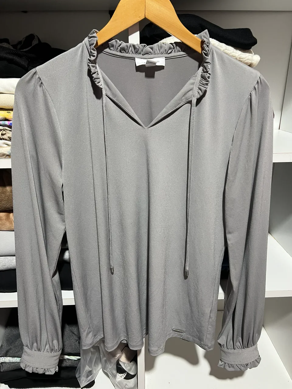 Blusa Calvin Klein · Talle M