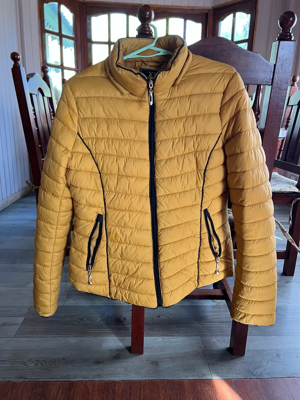 Campera YD · Talle L