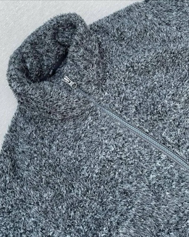 Campera Uniqlo - imagen 1