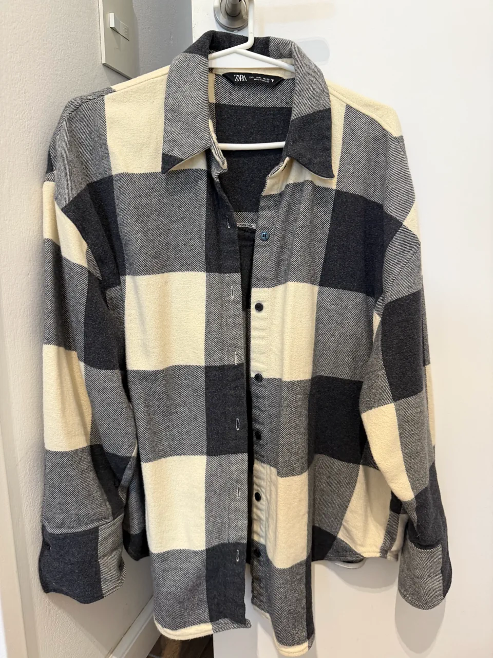Camisa Zara · Talle L
