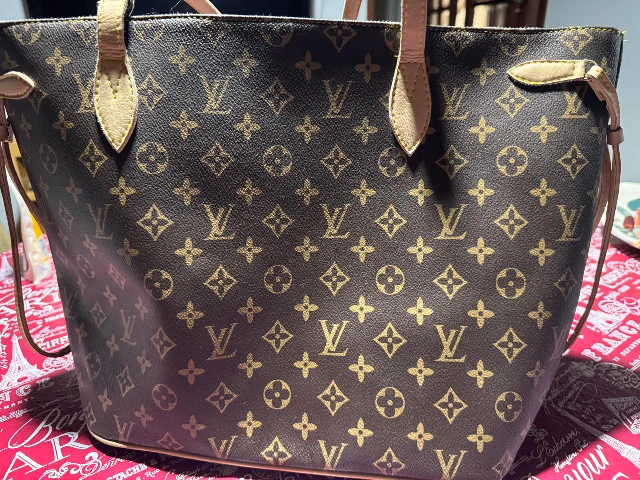 Tote bag Louis Vuitton - imagen 1