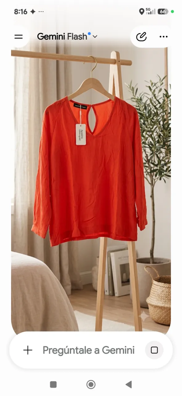 Blusa Agustina dominguez · Talle S