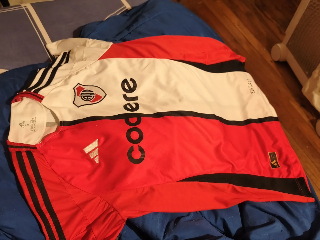 Camiseta adidas - imagen 1