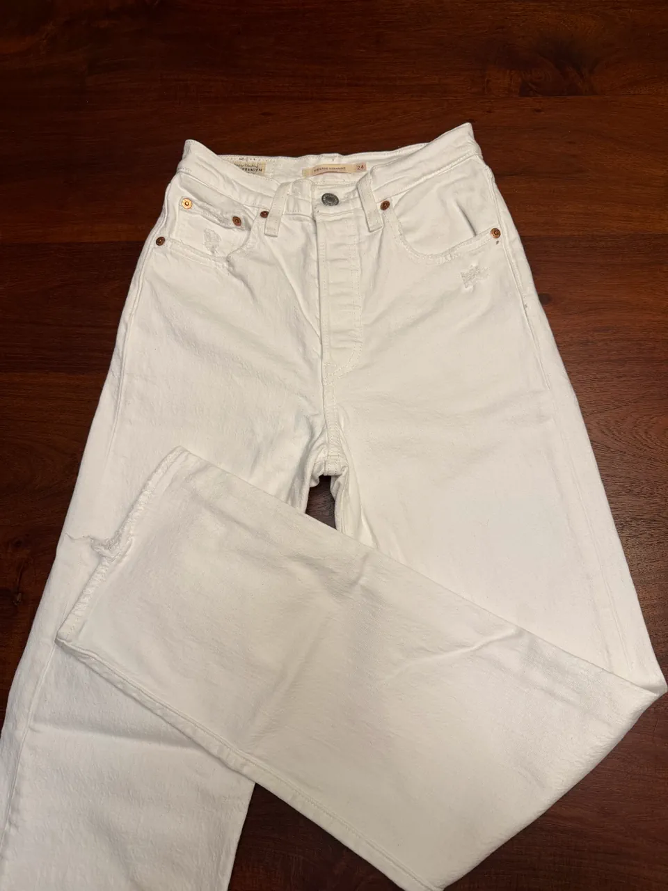 Jean Levi's - imagen 1