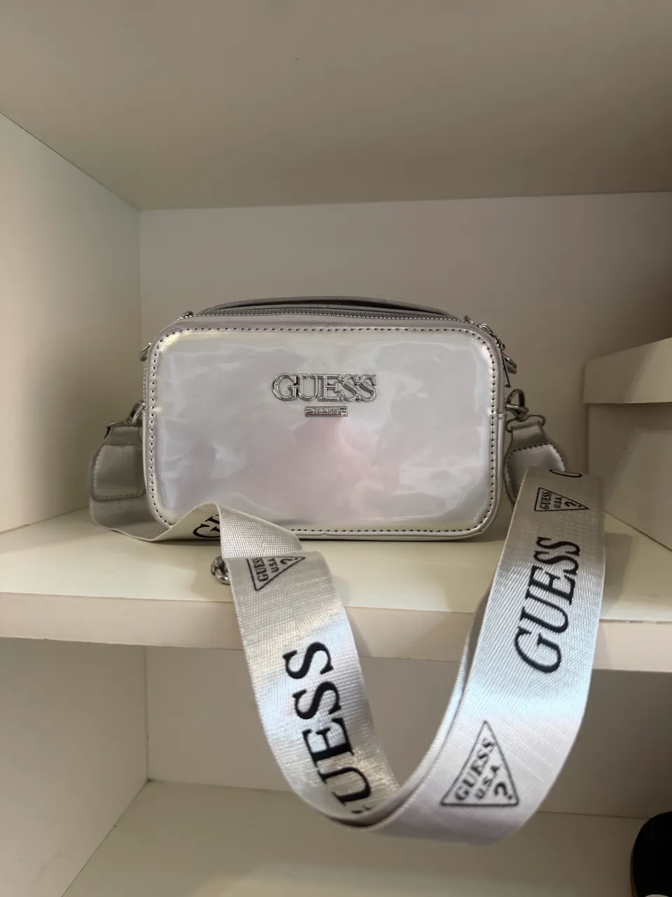 Cartera GUESS - imagen 1