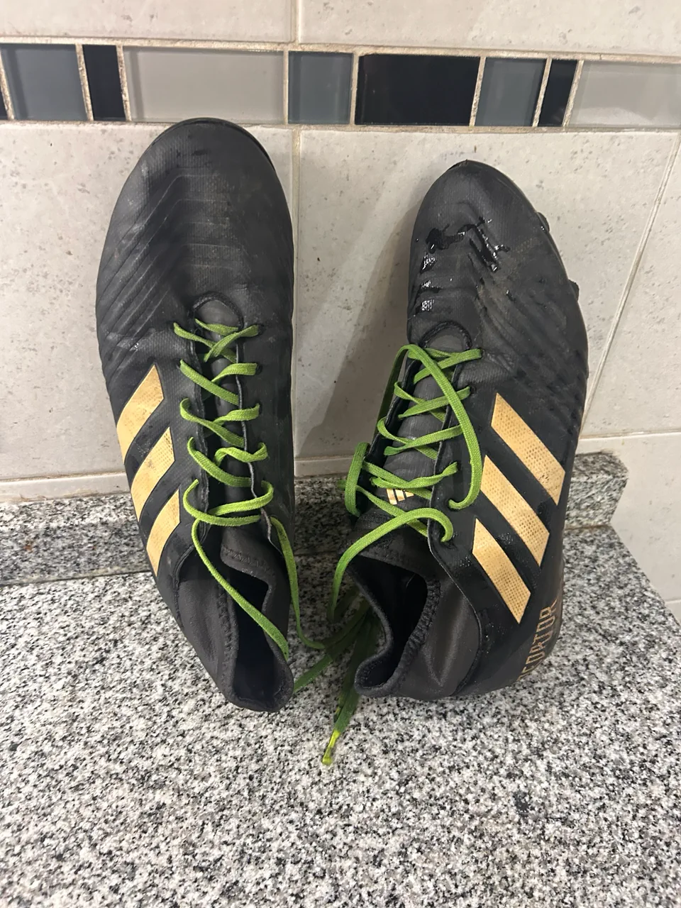 Botines adidas - imagen 1