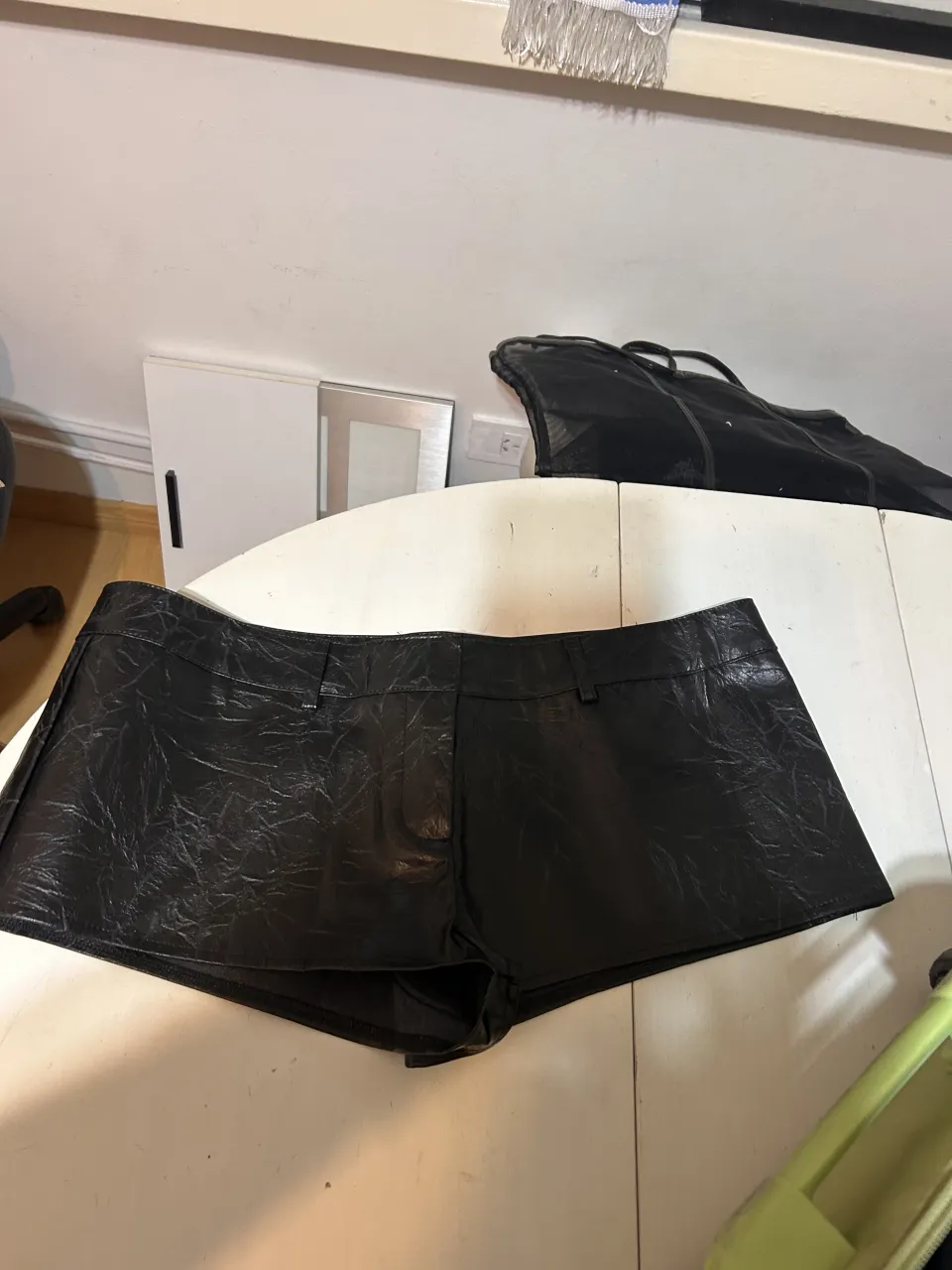 Short Shein · Talle L