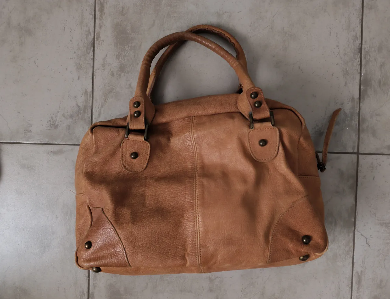 Cartera Yugar - imagen 1